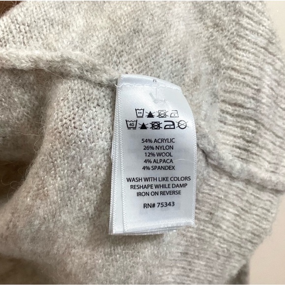 Wool Alpaca Blend Sweater, Large, Gray, Embroidered, Cozy Neutral Natural EUC - Picture 6 of 6
